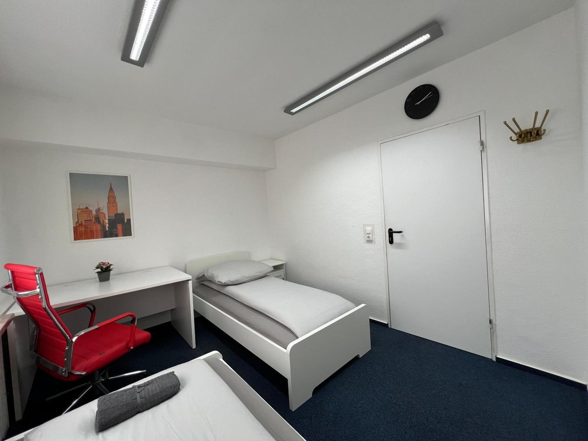 Mieterlux Frankfurt Heusenstamm 46 Hotel Exterior foto